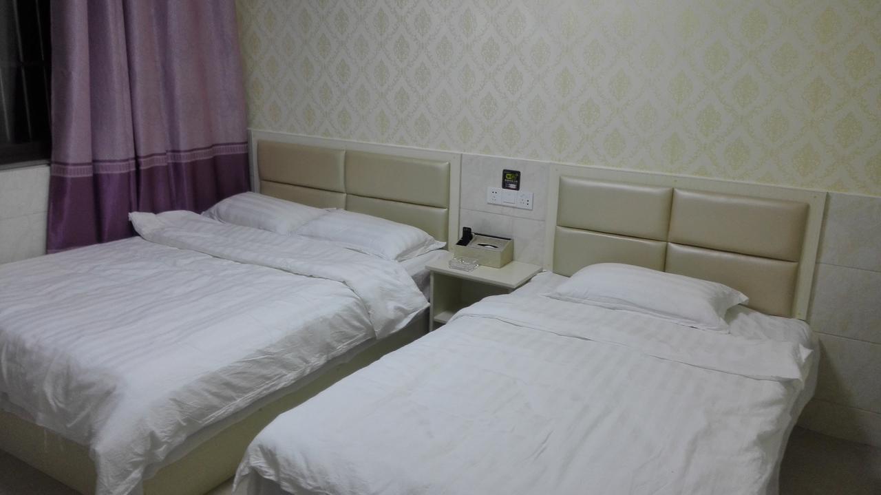 Lu Huai Inn-Lukou Airport Branch 난징 외부 사진