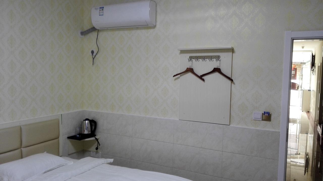 Lu Huai Inn-Lukou Airport Branch 난징 외부 사진