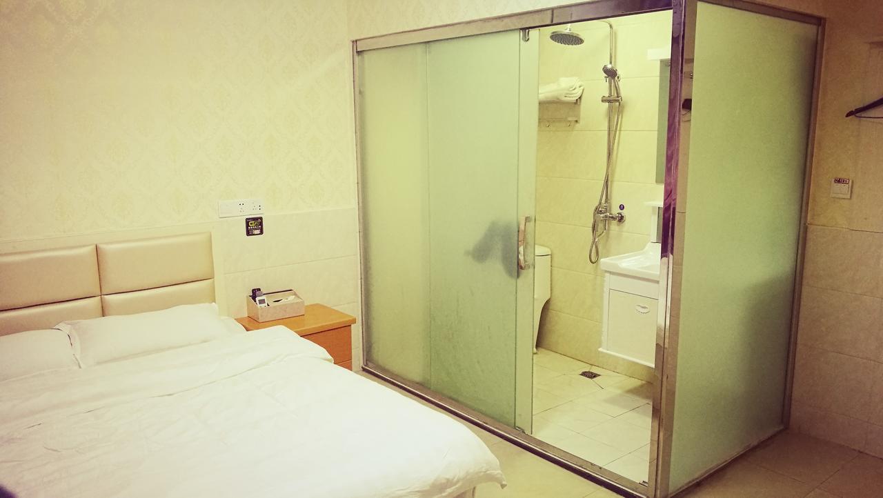 Lu Huai Inn-Lukou Airport Branch 난징 외부 사진